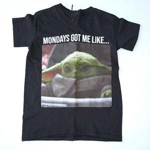 STAR WARS New $10 Kids 6/7 Black Baby Yoda Mondays Got Me Like Graphic Tshirt J9